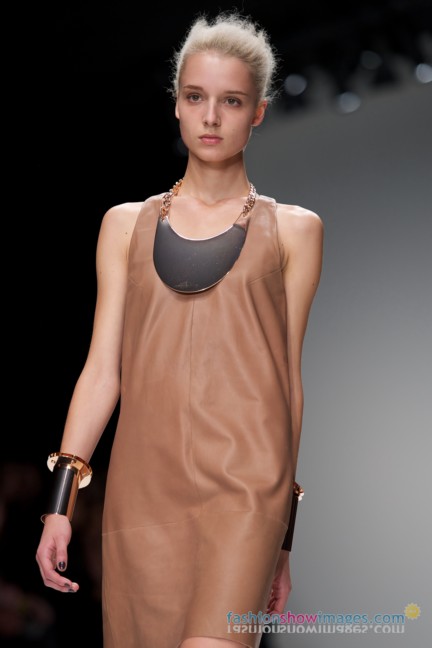 jack_hardy_lfw2010_dsc4329